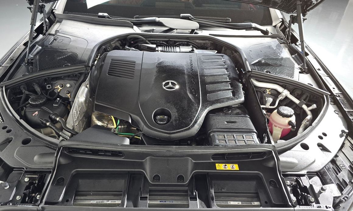 Mercedes-Benz S-Class 2026