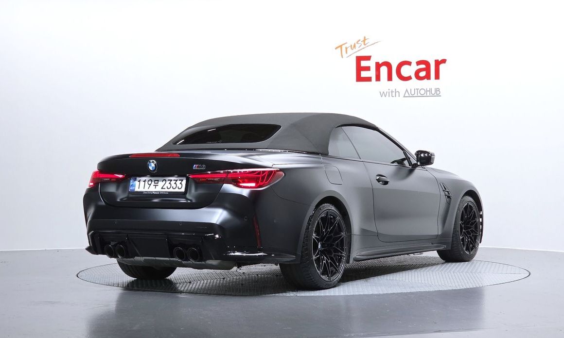 BMW M4 2025