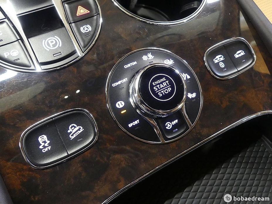 Bentley Bentayga 2022