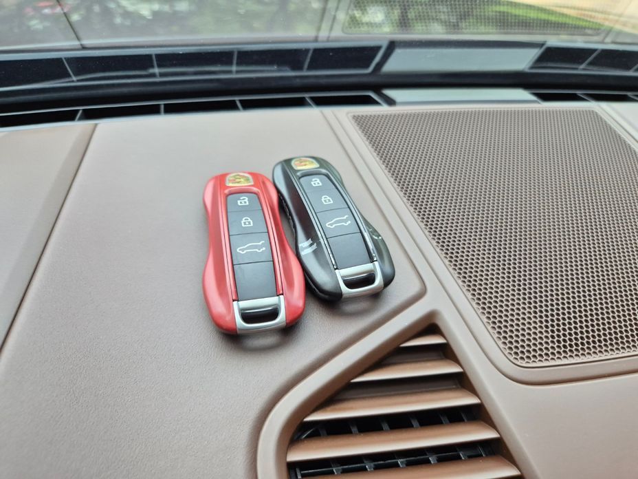 Porsche Cayenne 2023