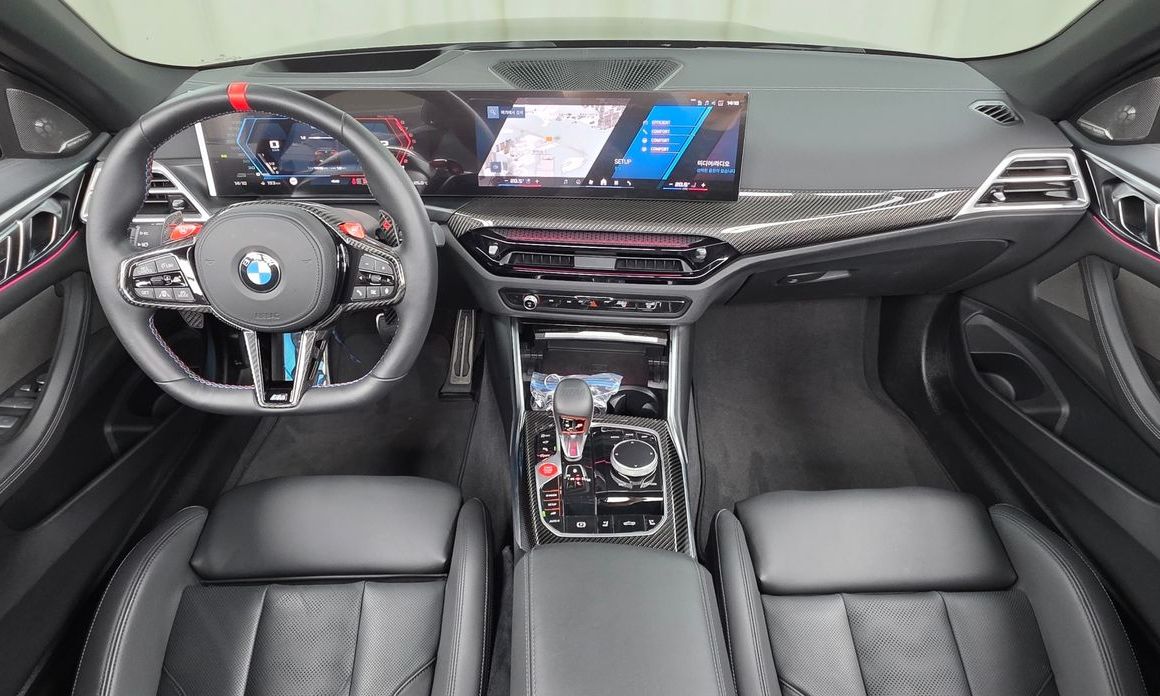 BMW M4 2025