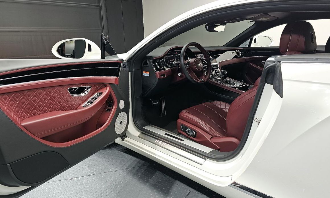 Bentley Continental 2020