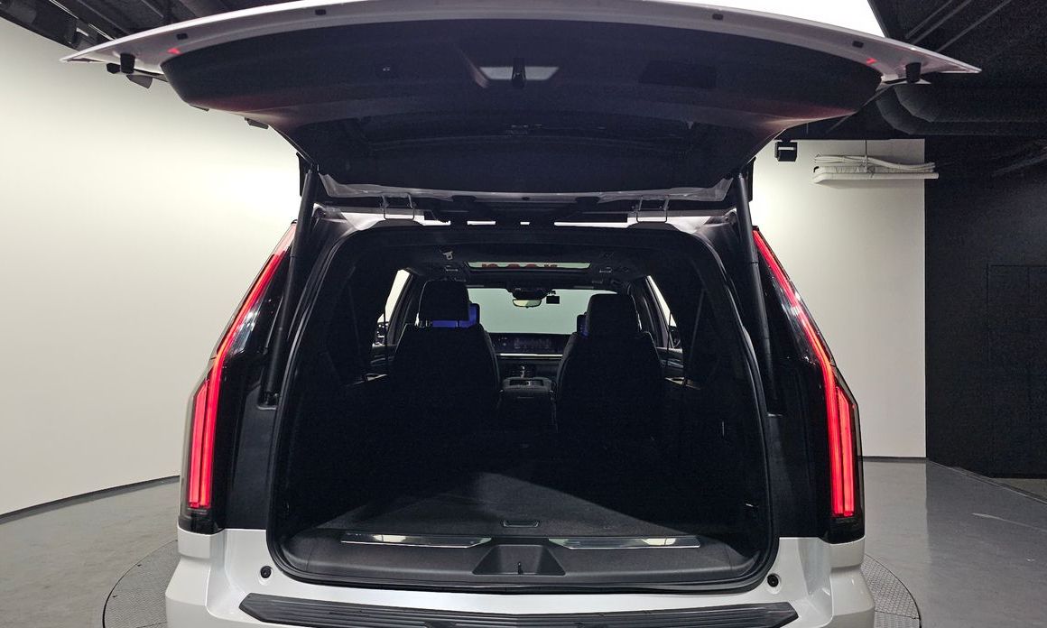 Cadillac Escalade 2025
