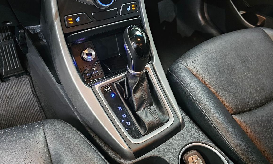Hyundai AVANTE 2014