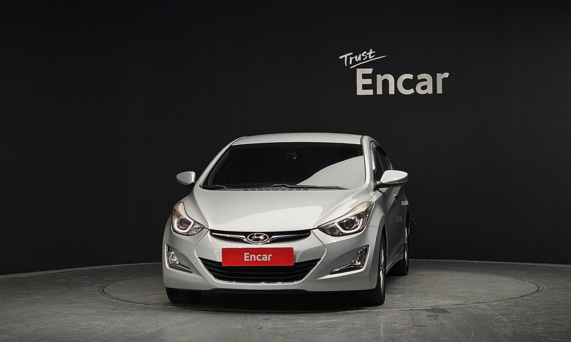 Hyundai AVANTE 2015
