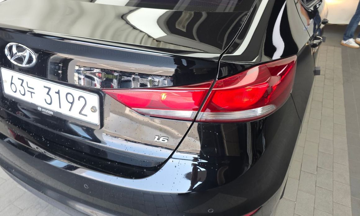 Hyundai AVANTE 2018
