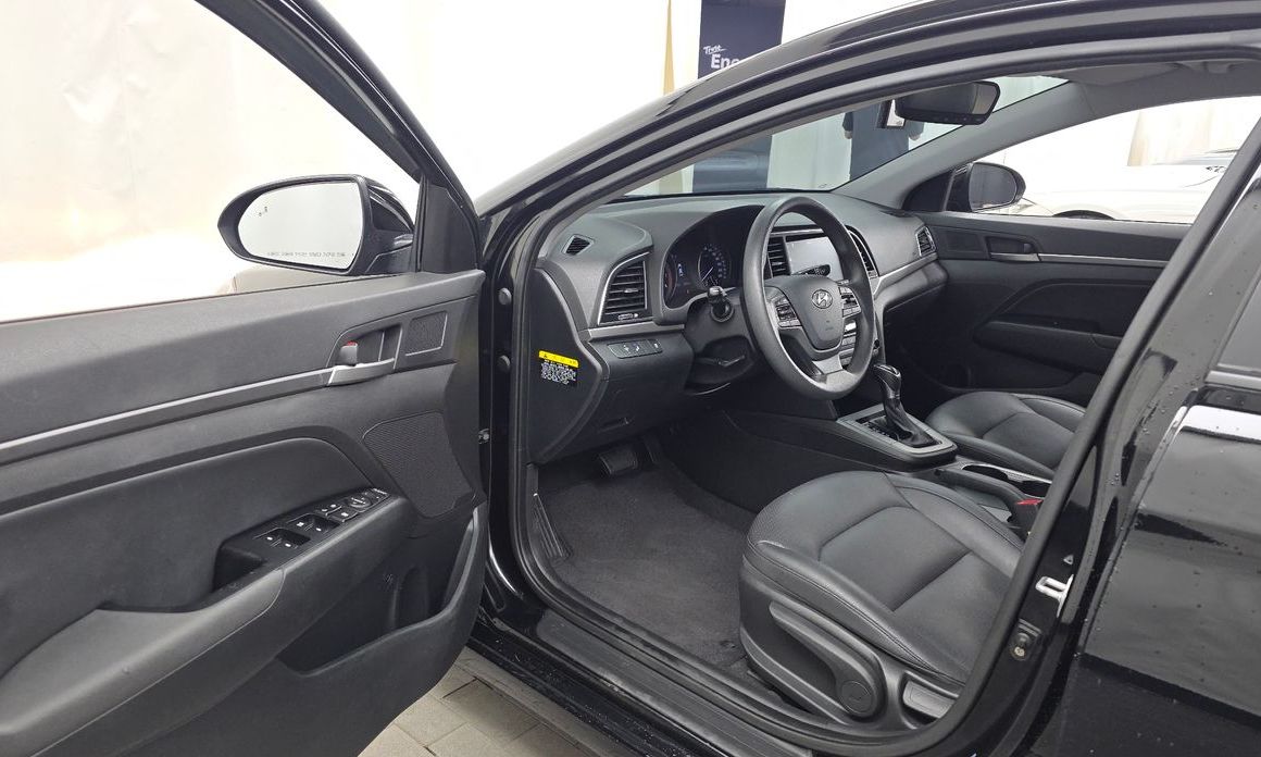 Hyundai AVANTE 2018