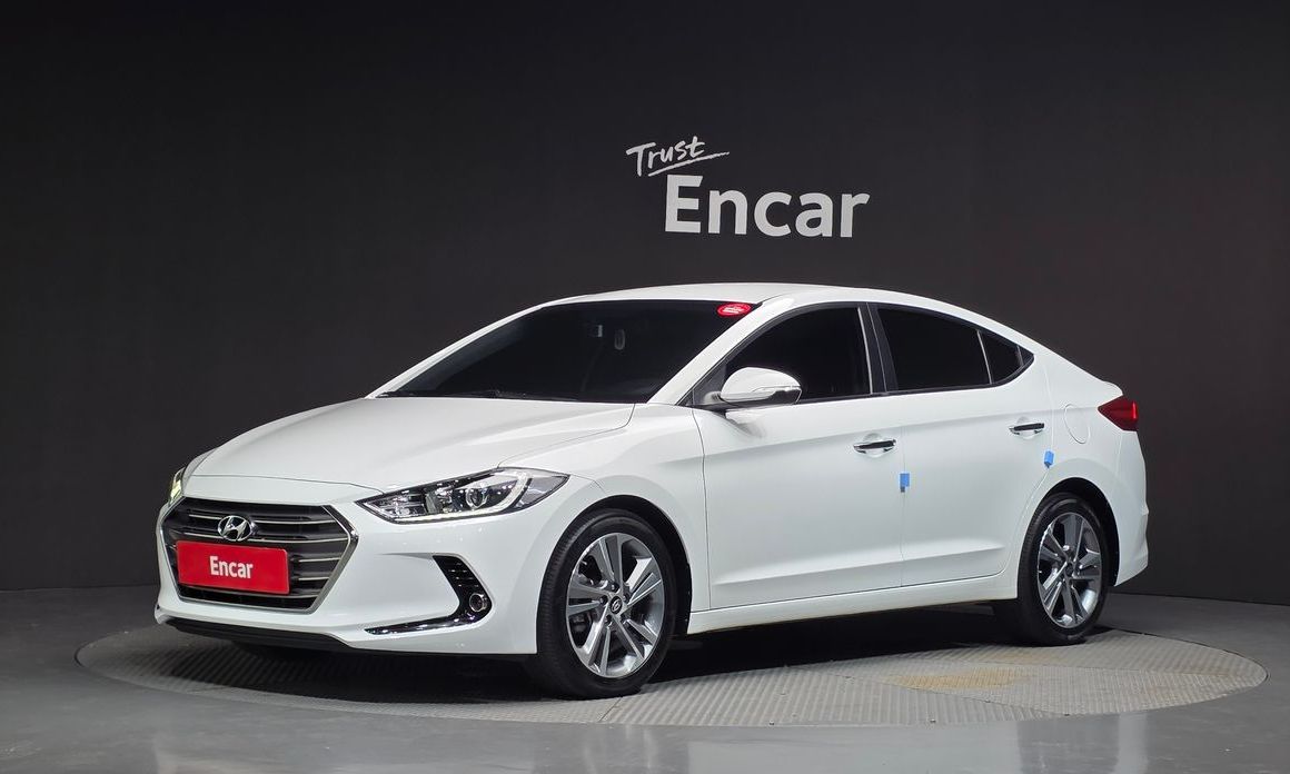Hyundai AVANTE 2016