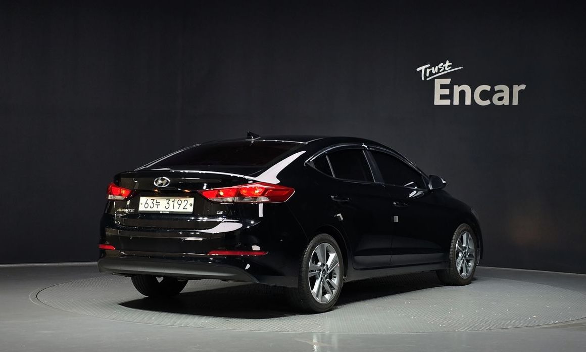 Hyundai AVANTE 2018