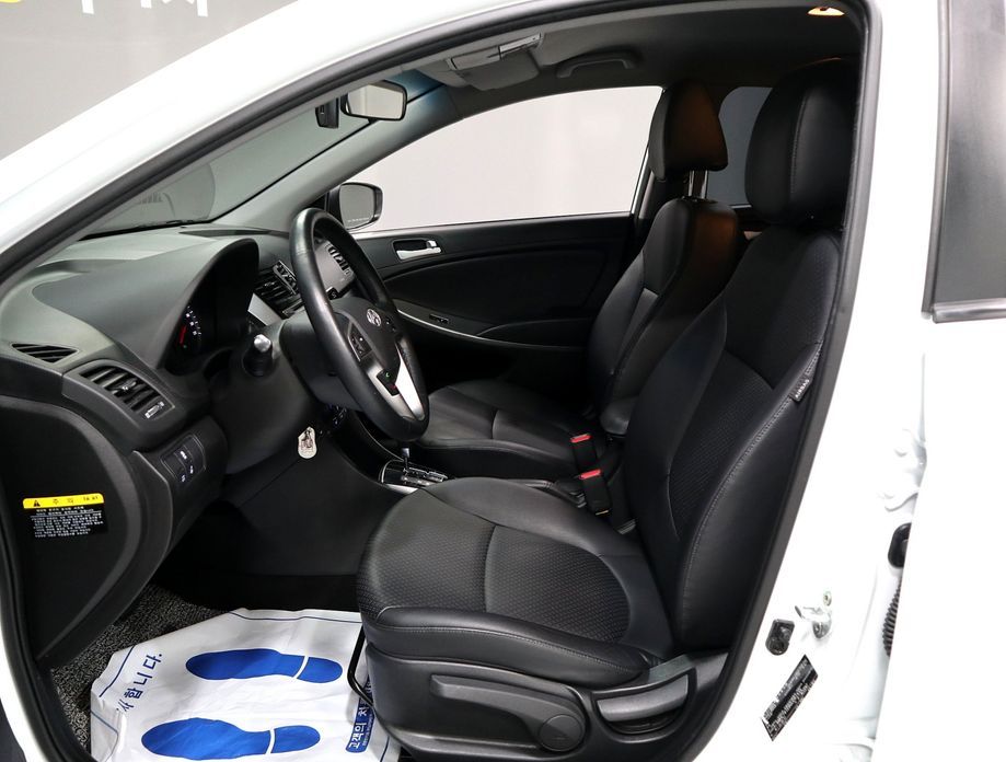 Hyundai Accent 2016
