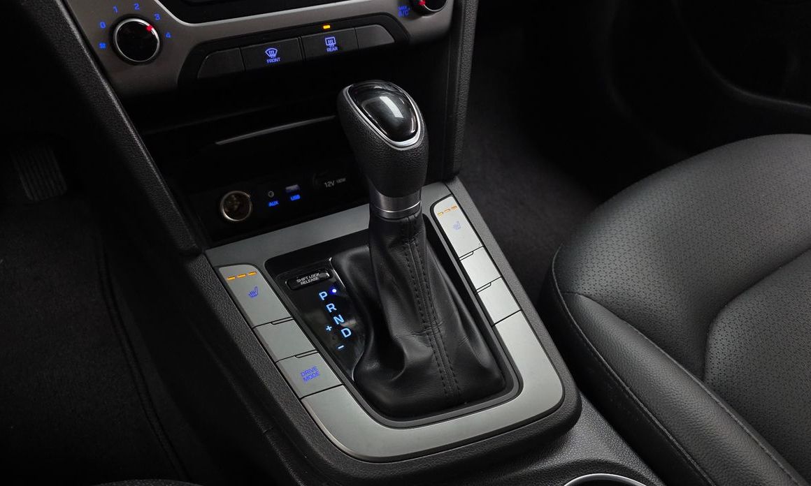 Hyundai AVANTE 2018