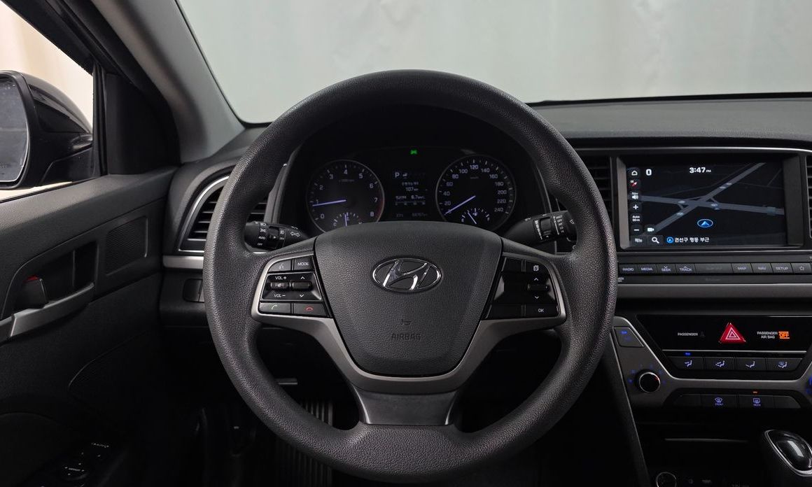 Hyundai AVANTE 2018