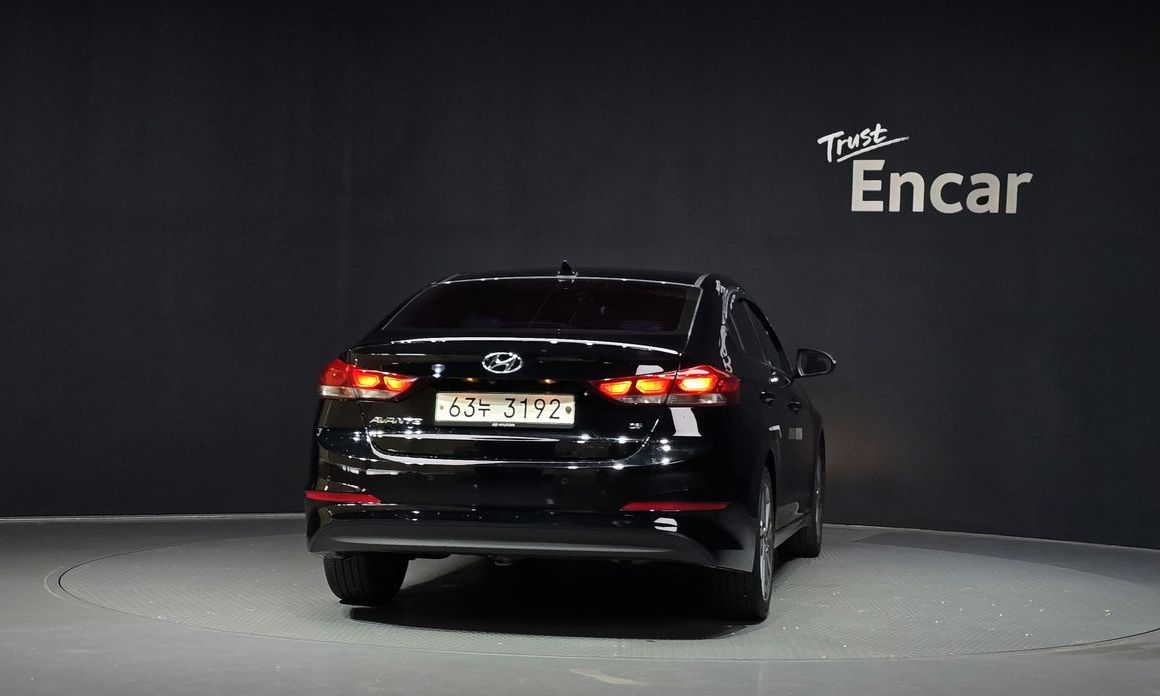 Hyundai AVANTE 2018