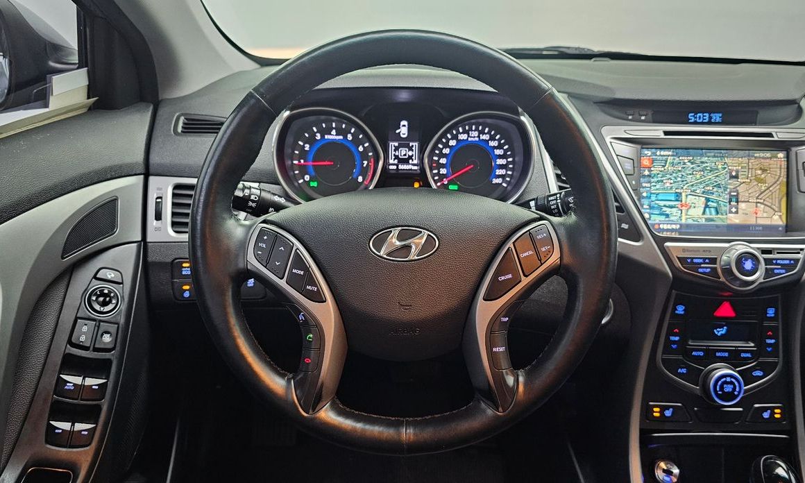 Hyundai AVANTE 2014