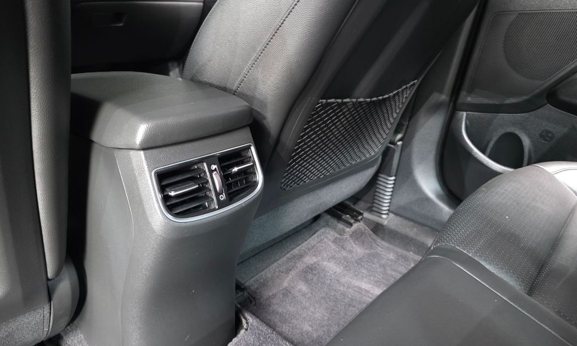 Hyundai AVANTE 2016
