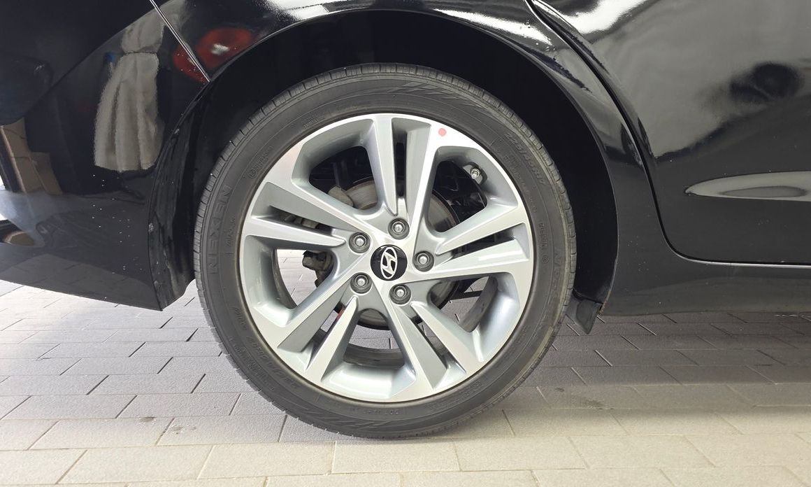 Hyundai AVANTE 2018
