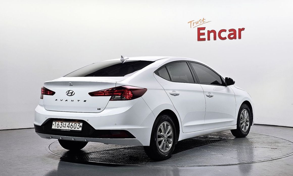 Hyundai AVANTE 2020