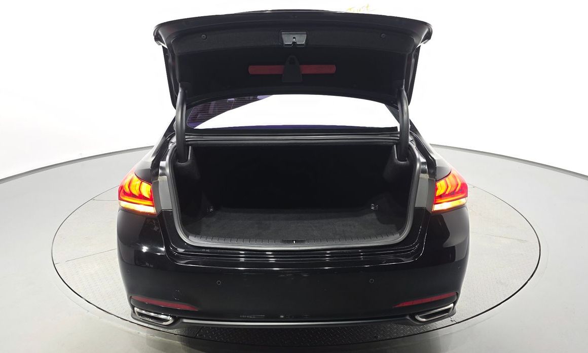 Hyundai Genesis 2015