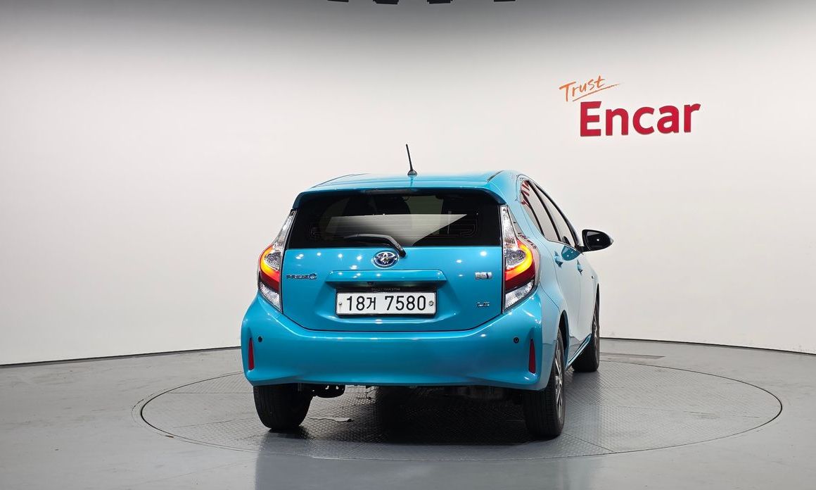 Toyota Prius 2019