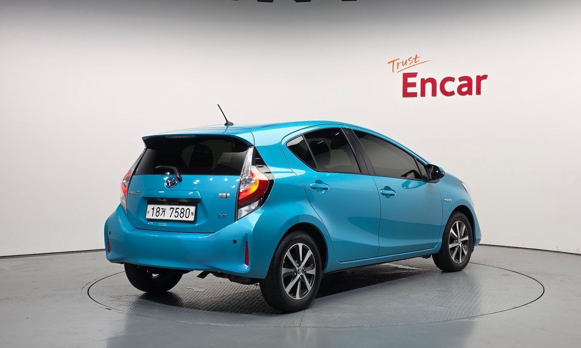 Toyota Prius 2019