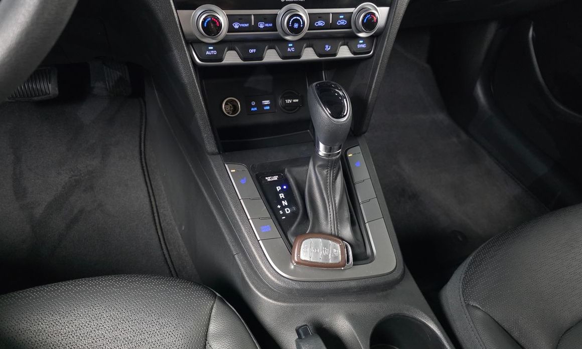Hyundai AVANTE 2019
