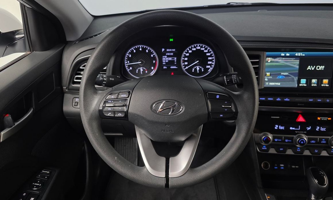 Hyundai AVANTE 2019