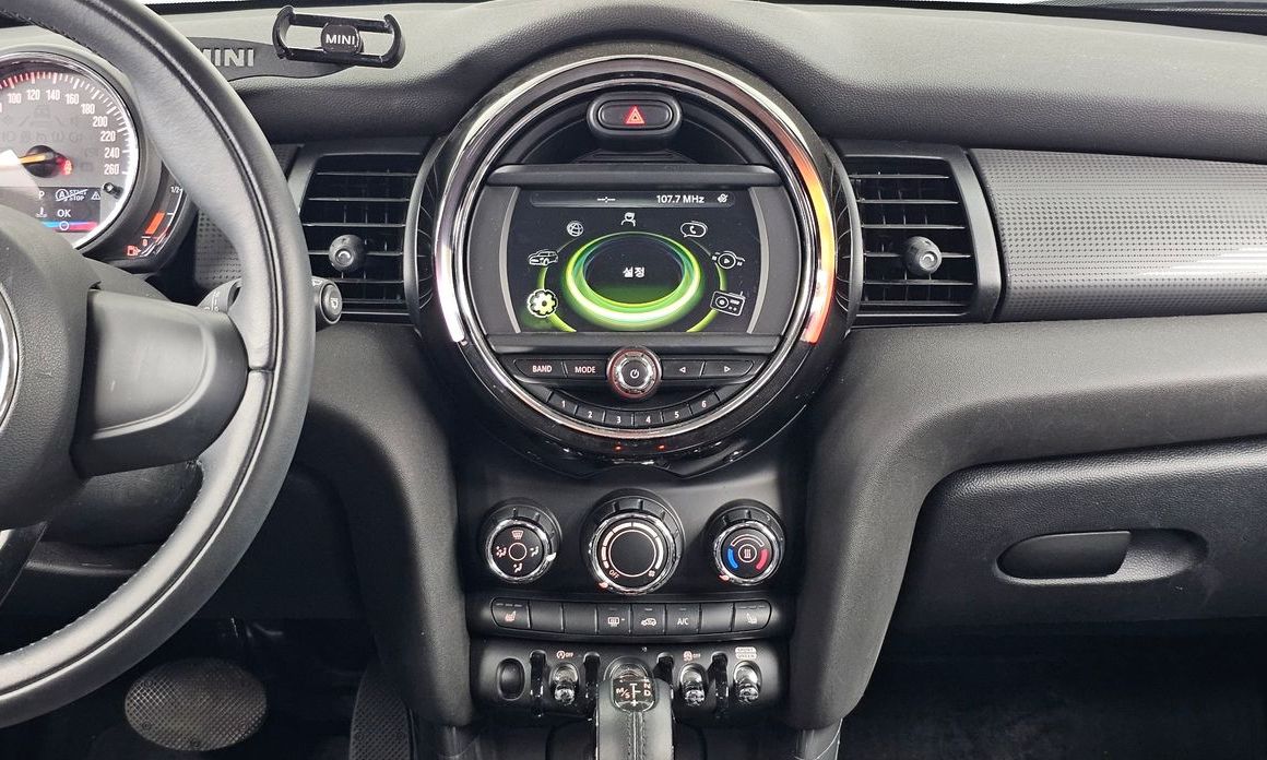 Mini Cooper 2018