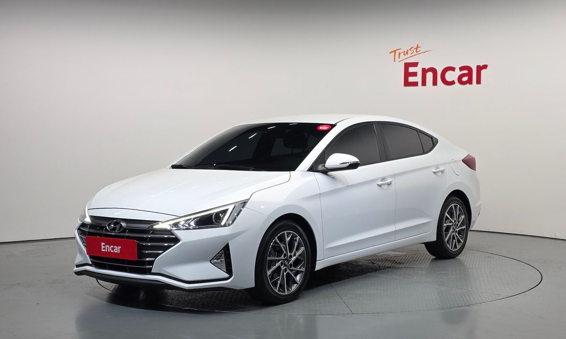 Hyundai AVANTE 2020