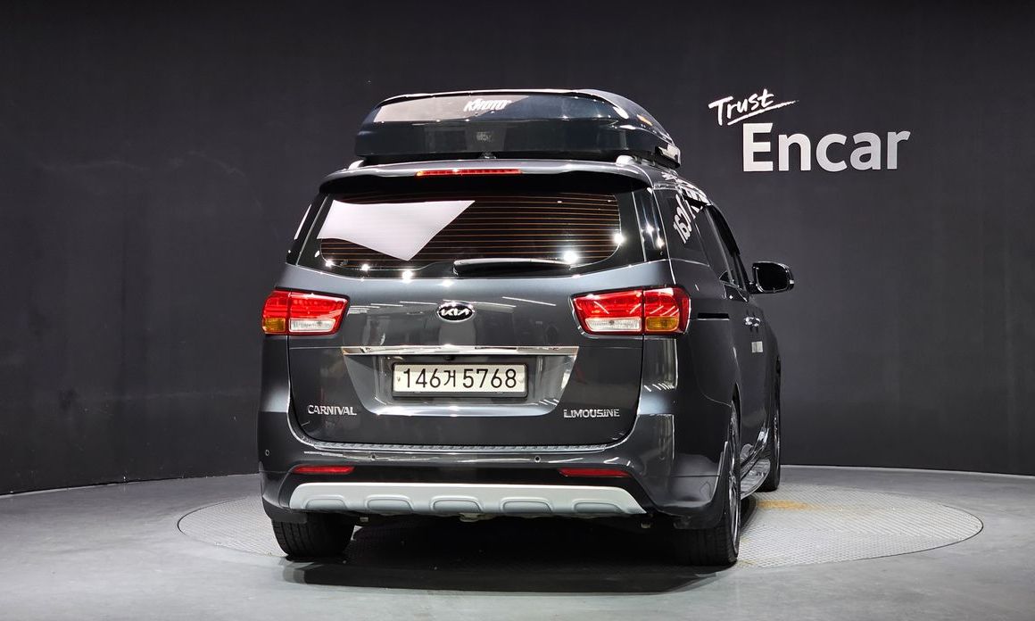 Kia Canival 2016