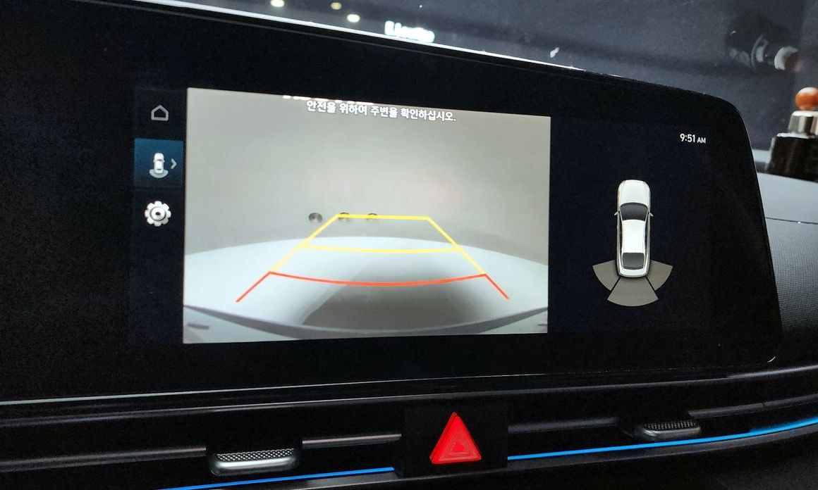 Hyundai AVANTE 2023