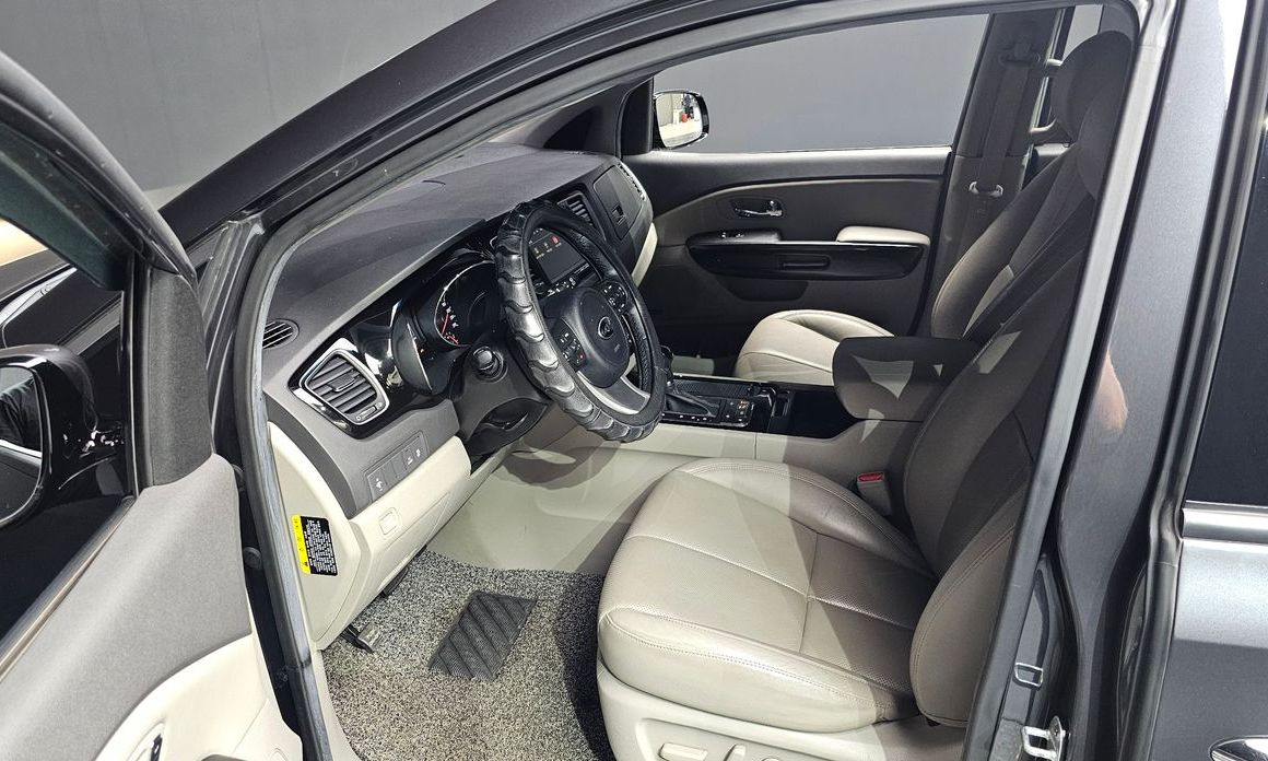 Kia Canival 2016