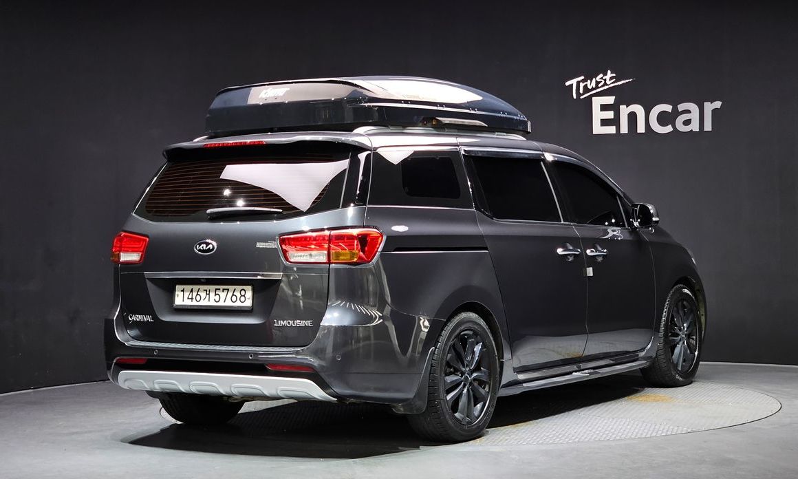 Kia Canival 2016