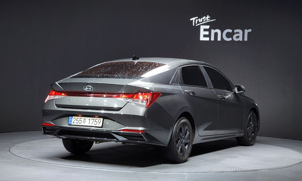 Hyundai AVANTE 2023