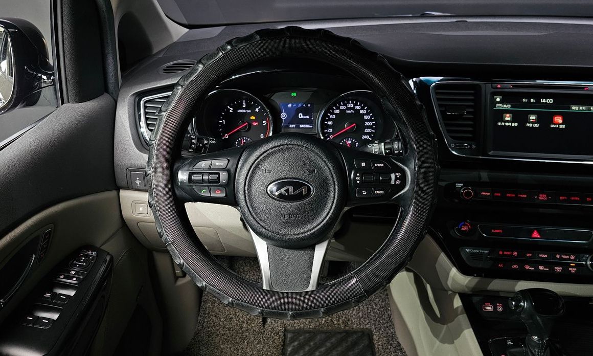 Kia Canival 2016
