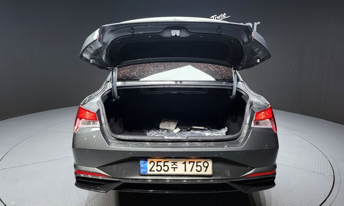 Hyundai AVANTE 2023