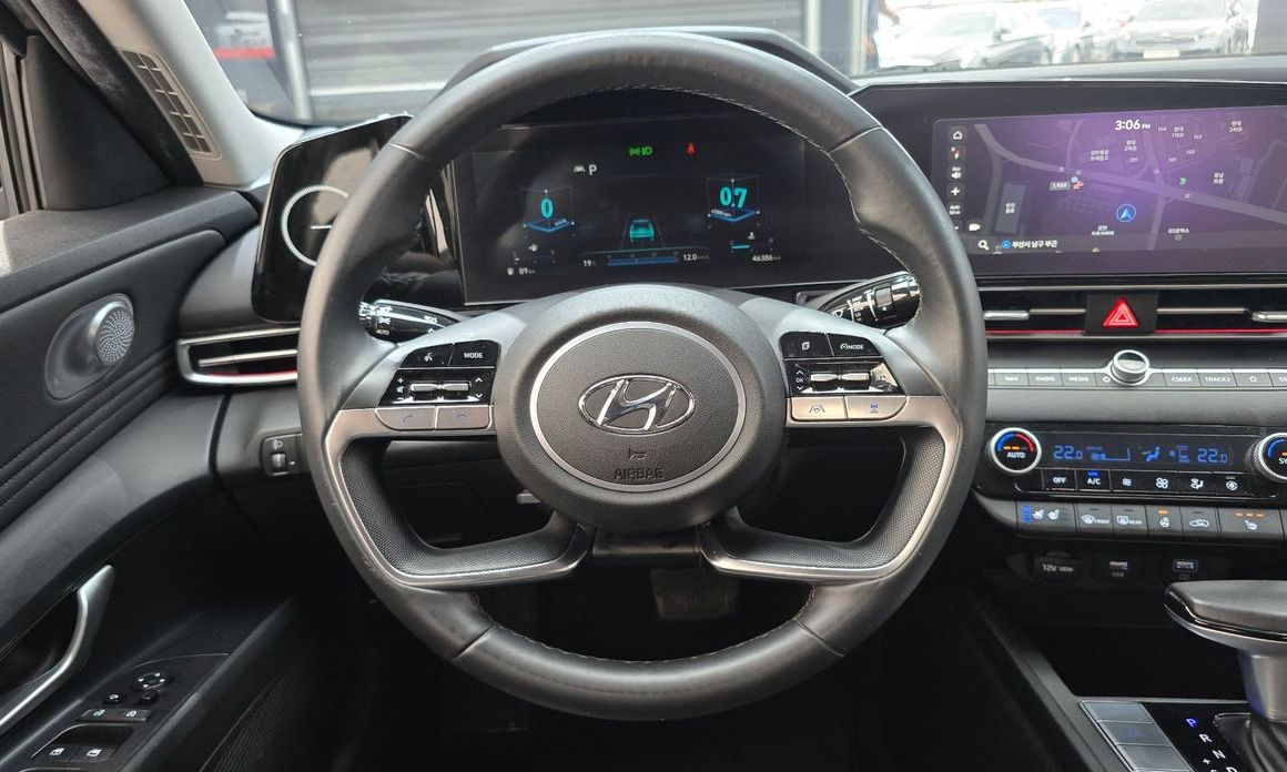 Hyundai AVANTE 2021