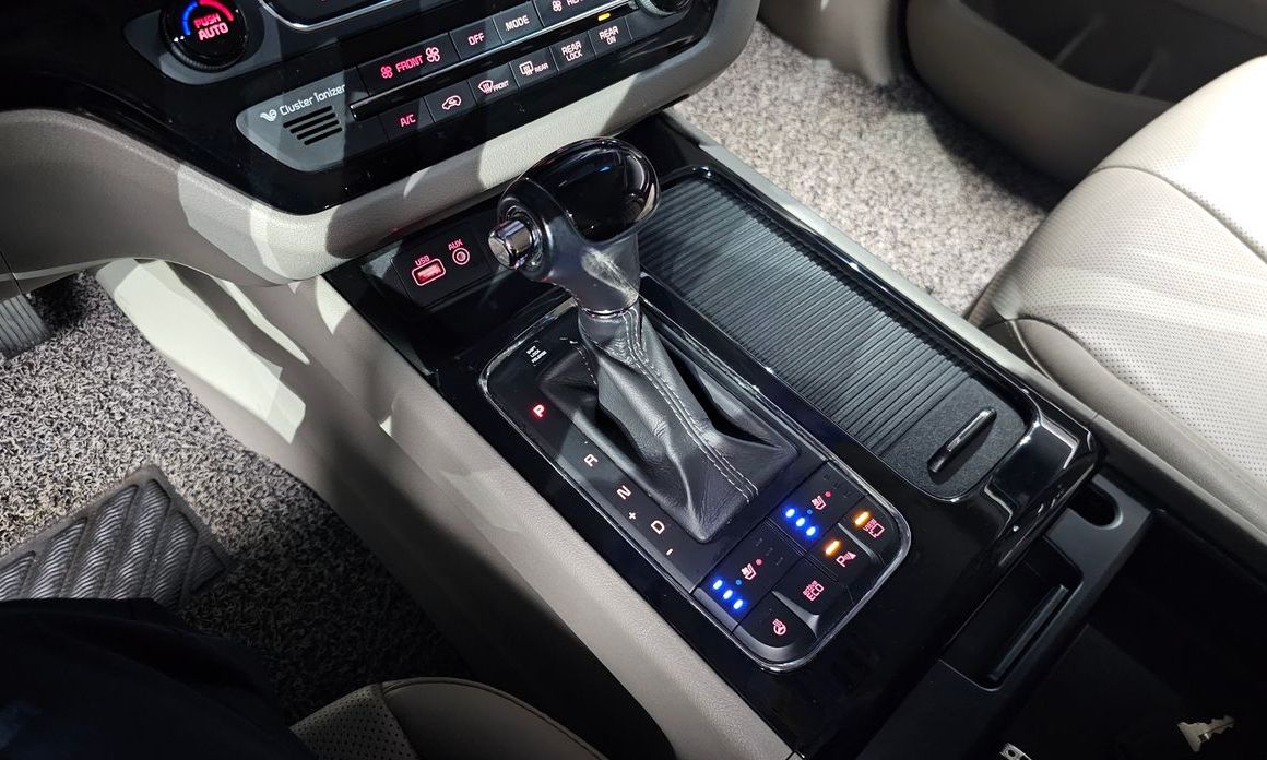 Kia Canival 2016