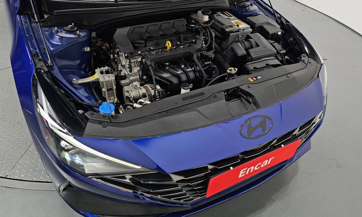 Hyundai AVANTE 2021
