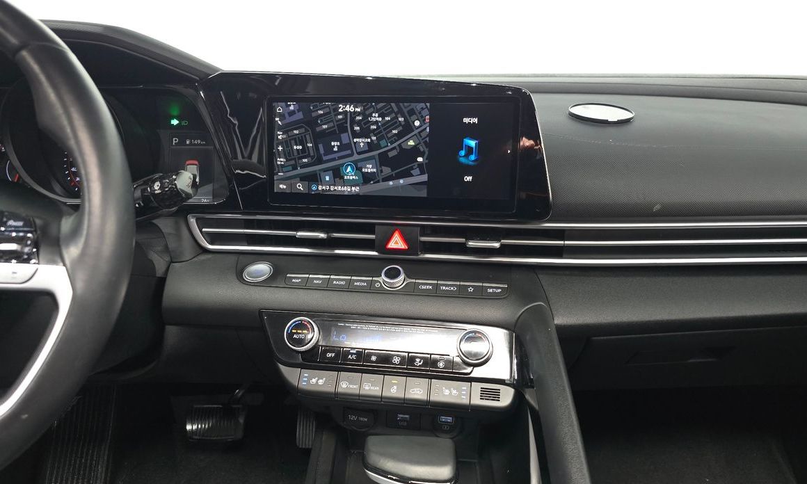 Hyundai AVANTE 2021