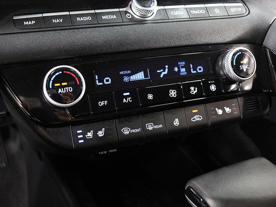 Hyundai AVANTE 2021