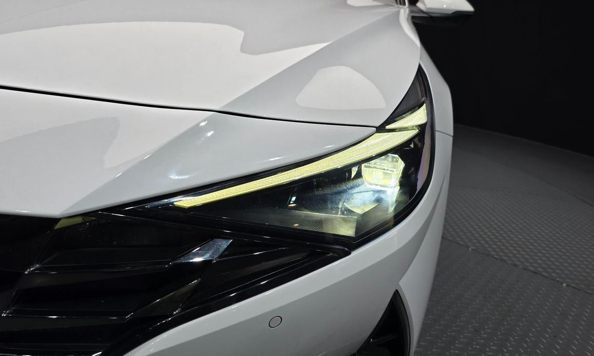 Hyundai AVANTE 2021