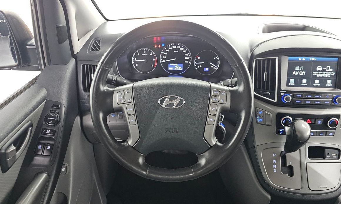 Hyundai Starex 2021