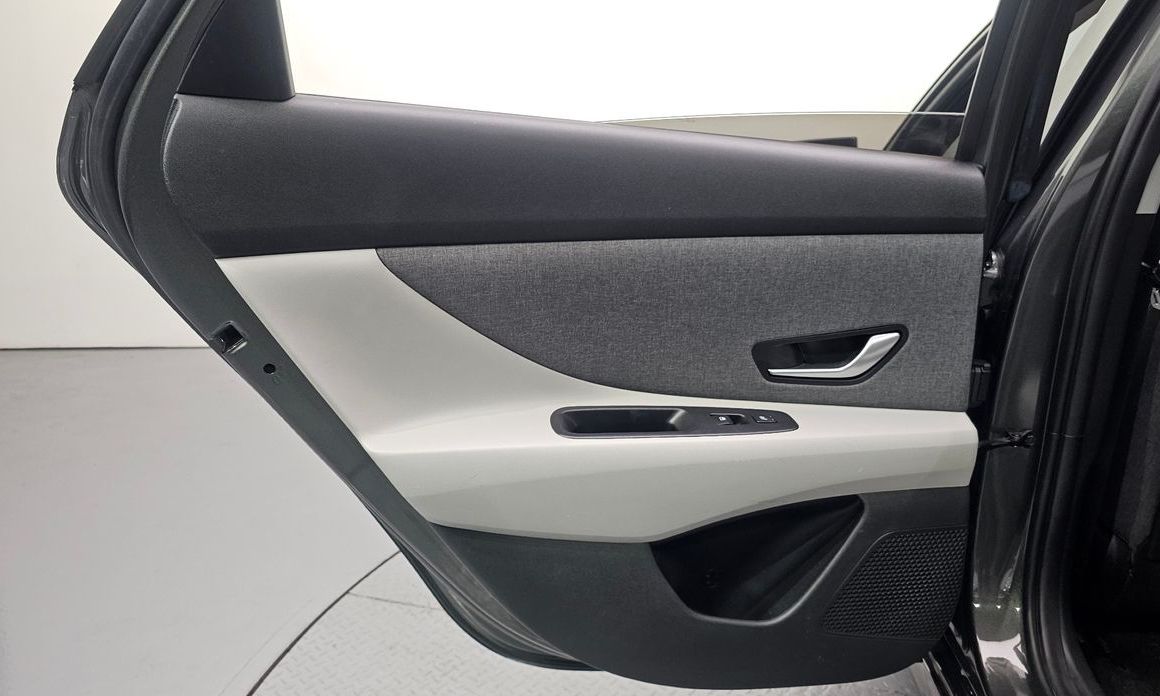Hyundai AVANTE 2022