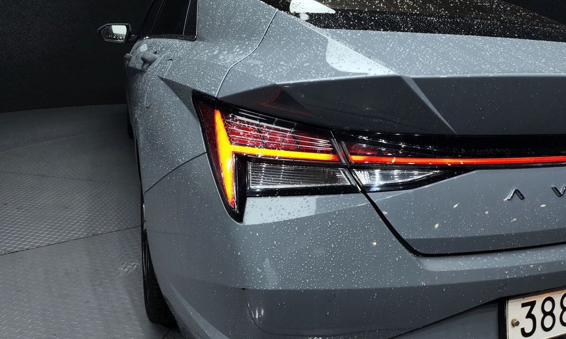 Hyundai AVANTE 2021