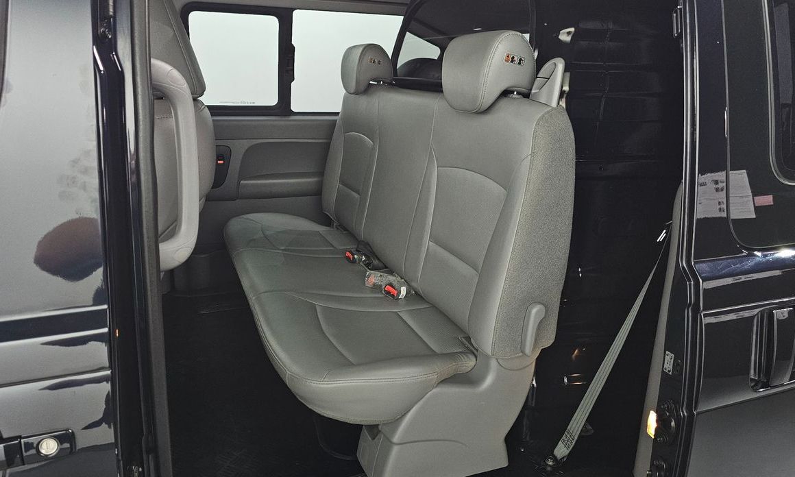 Hyundai Starex 2021