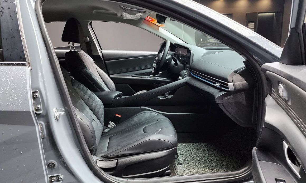 Hyundai AVANTE 2021