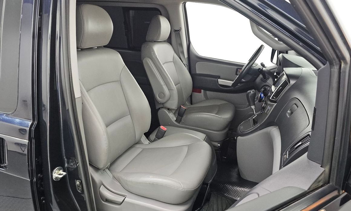 Hyundai Starex 2021