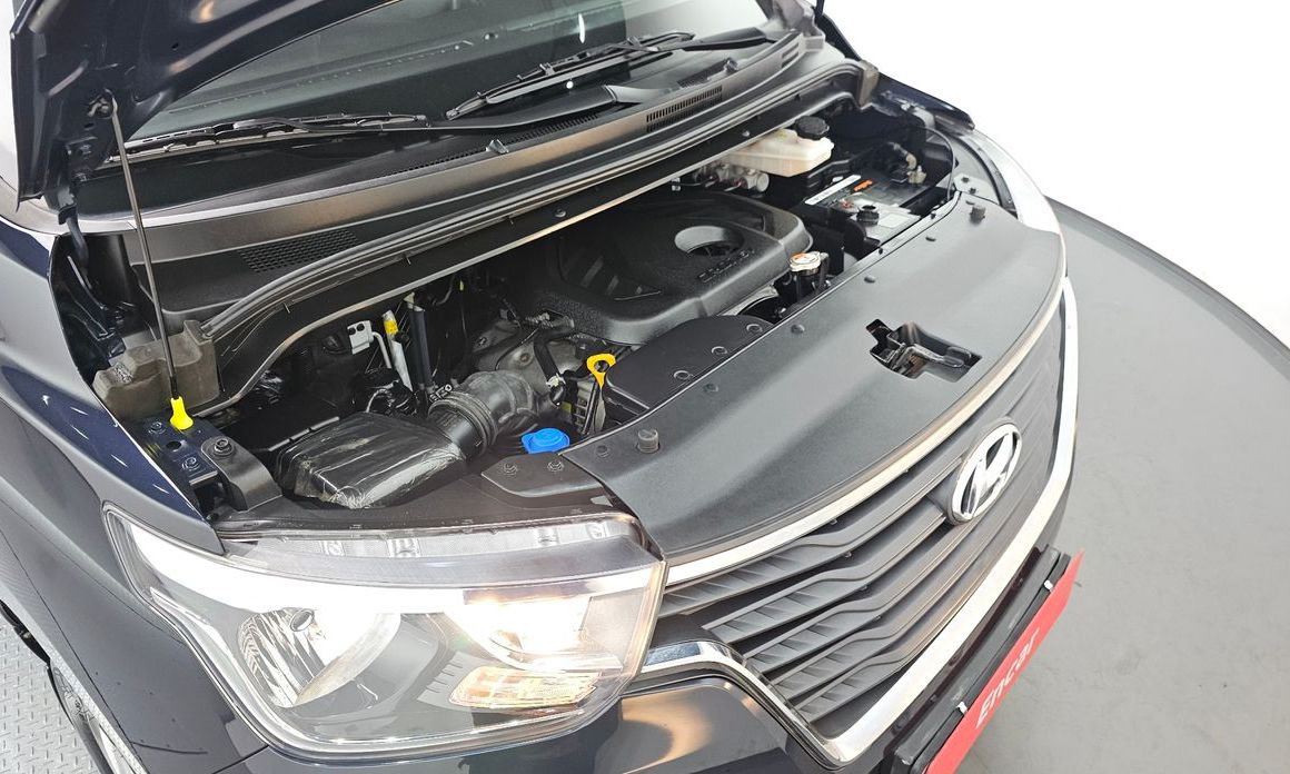 Hyundai Starex 2021