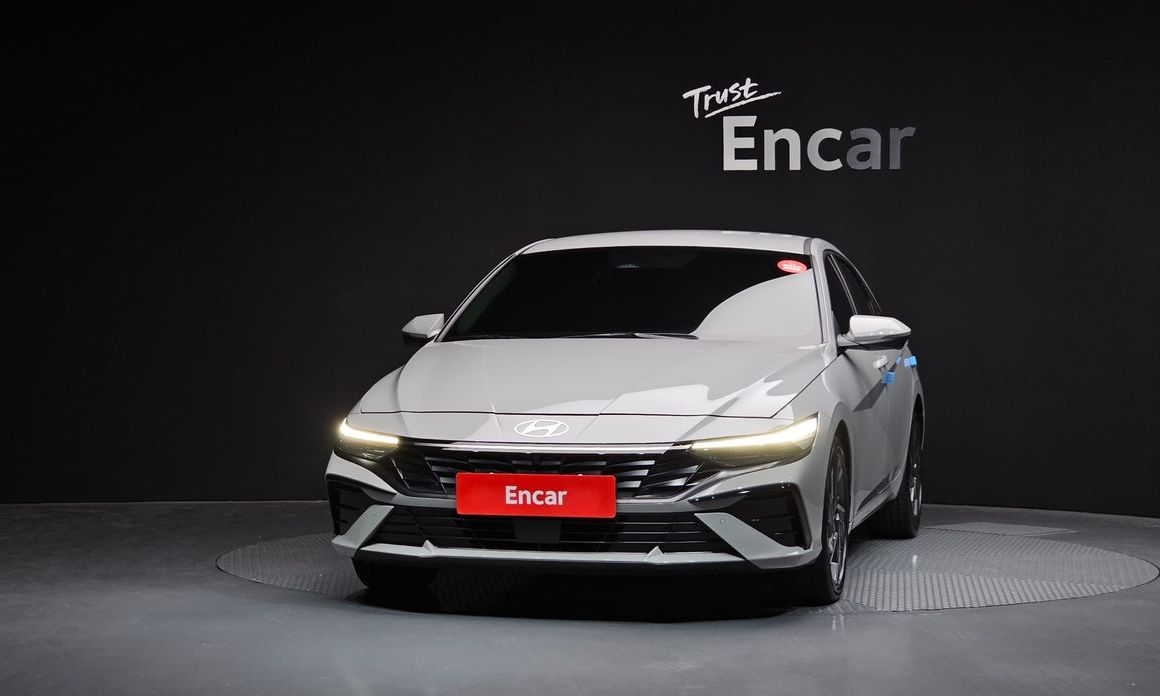 Hyundai AVANTE 2024