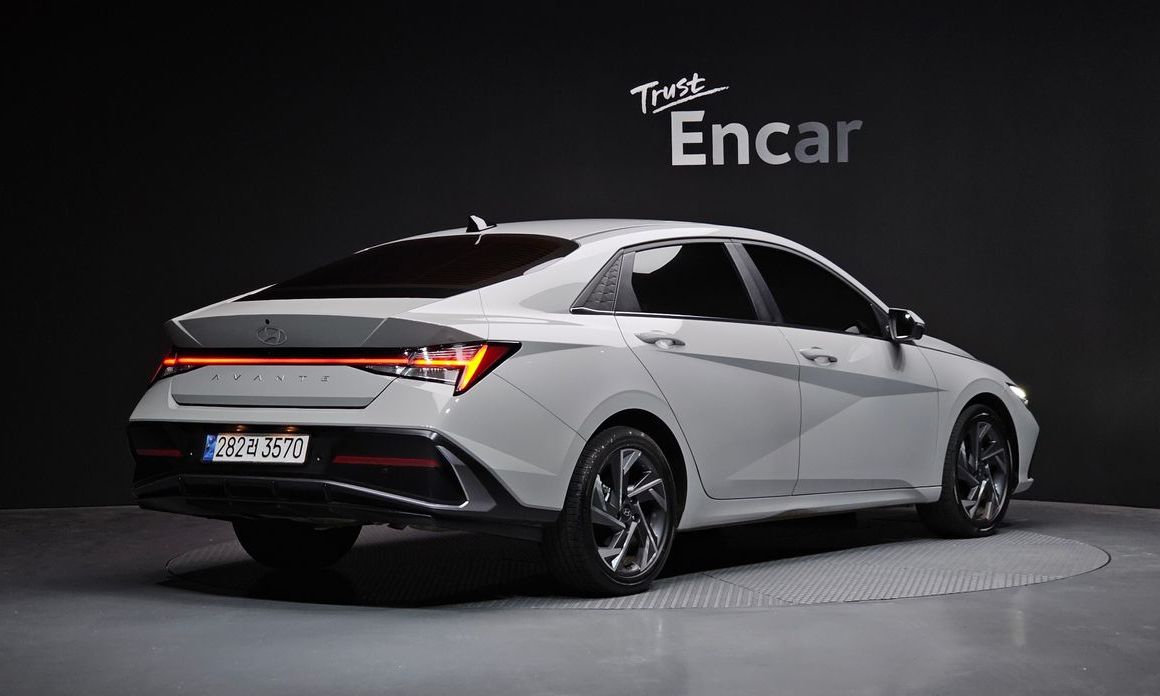 Hyundai AVANTE 2024